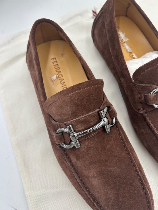 Men’s Salvatore Ferragamo PARIGI bit Driving Loafer.  Size 9.5 E.  Made in Italy
